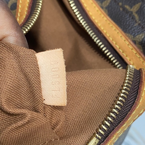 Louis Vuitton Monogram Bosphore Backpack 🎒 - Picture 12 of 12